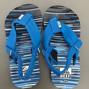 NEW & NBW Toddler Reef sandals size 3/4